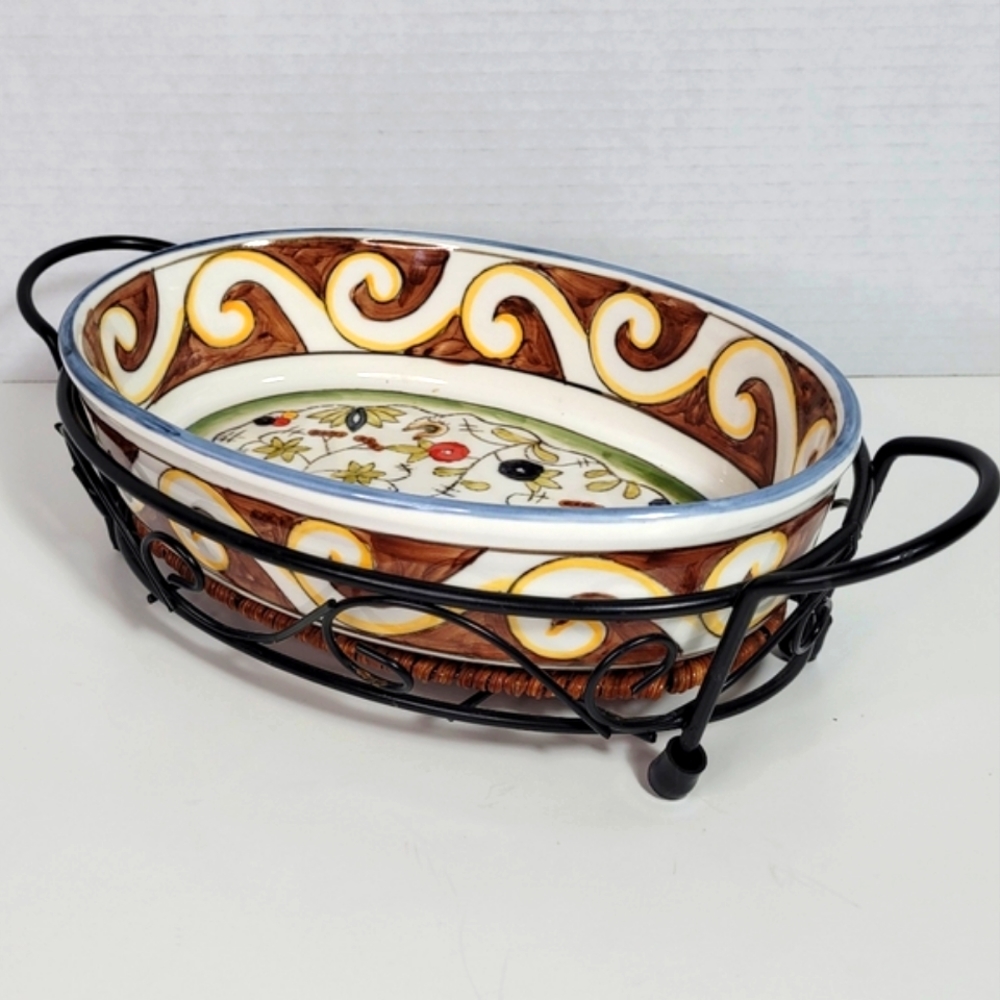 Temptations Oven to Table Beautiful Oval Dish w Metal Stand & Wicker Pad - Picture 6 of 16